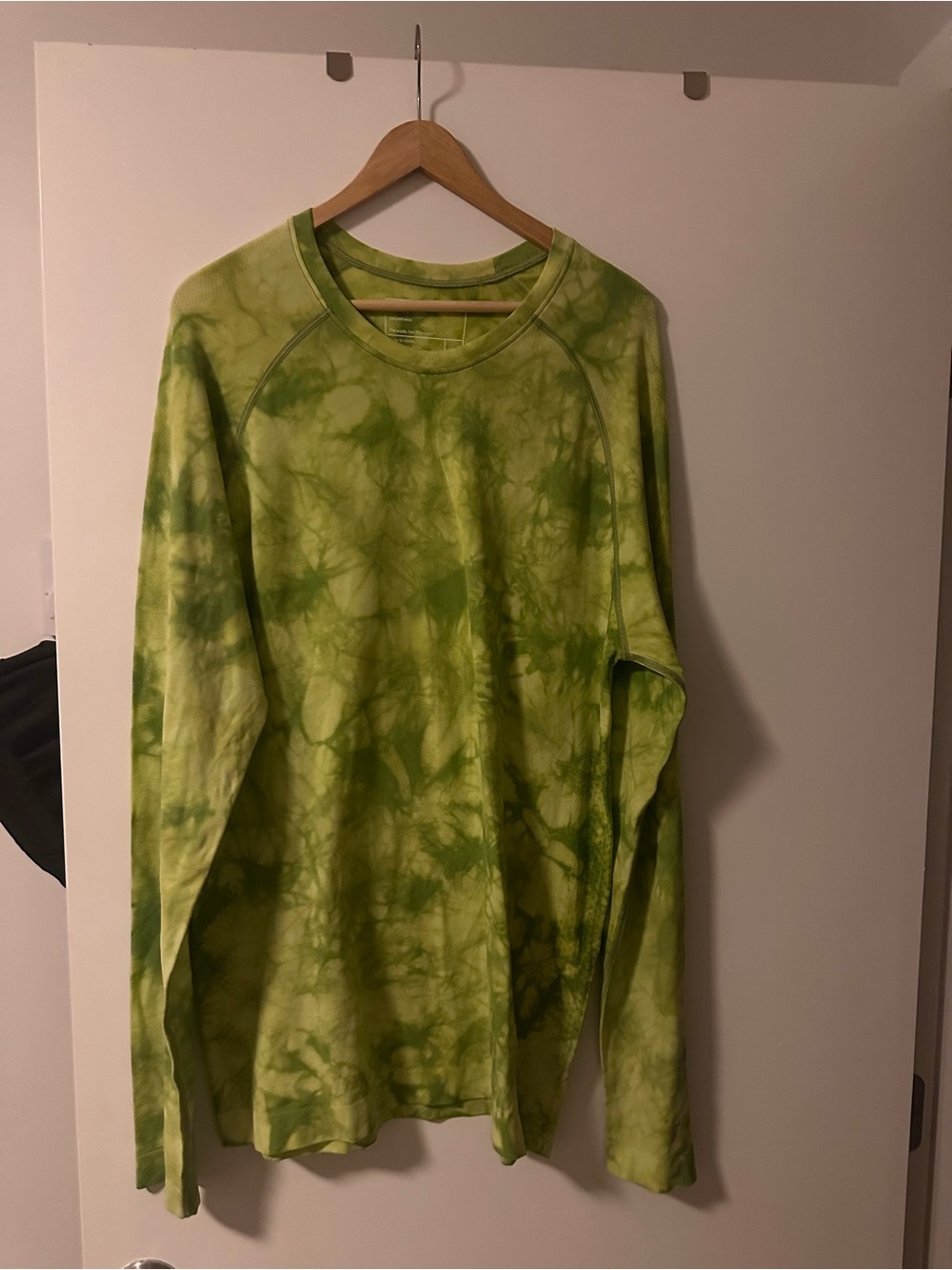FIGS Men's Makato Matcha Under Scrub Sleeve Shirt L